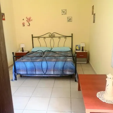 Bed & Breakfast Tenuta Li Frasulli 4*